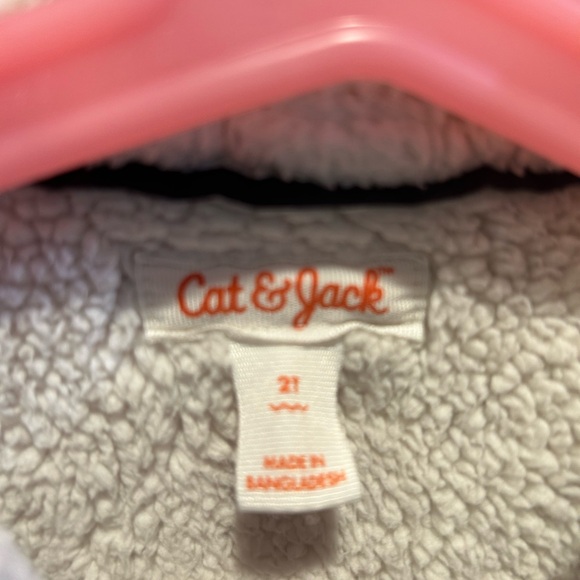 Cat & Jack Red and Black Checkered Kids Sweater Shirt - Picture 2 of 4